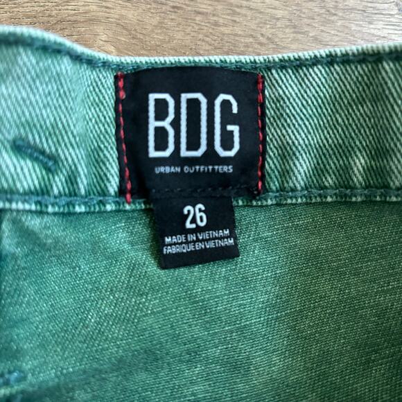 BDG Urban Outfitters Green Acid Wash Shorts Rolled Hem 26 100% Cotton - Picture 4 of 8